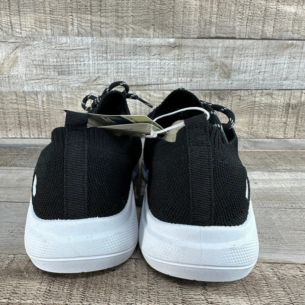 Tommy Bahama NWT Golf Women Black Knit Slip On Sneakers‎ with Flower Logo Size 9